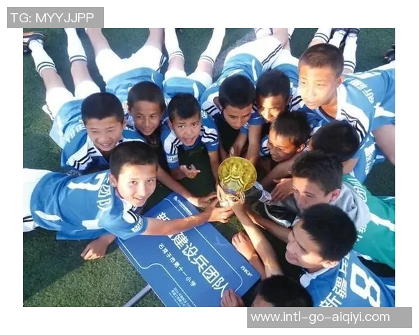 足球教练员指导要求与实践策略探讨提升球队整体表现与球员个人能力